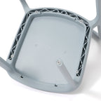 Chaise empilable en résine moulée bleu clair