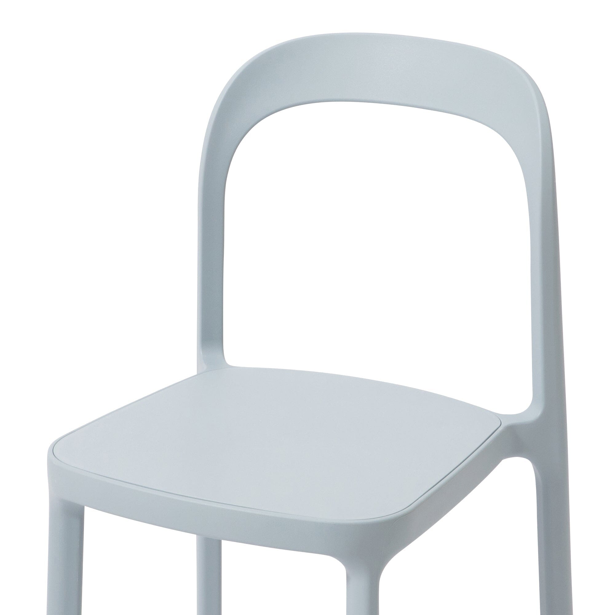 Chaise empilable en résine moulée bleu clair