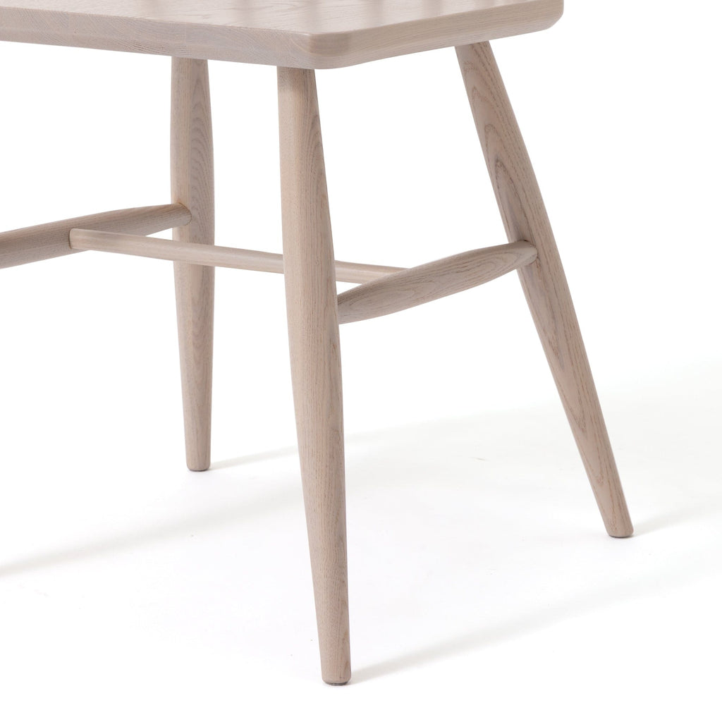 Chaise de salle à manger en bois naturel