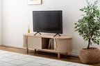 Meuble TV bas beige avec compartiments de rangement