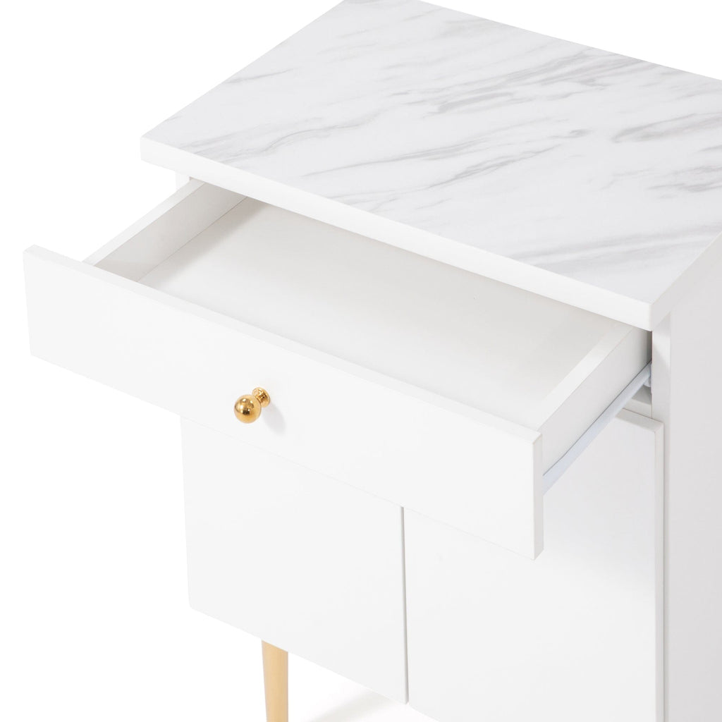 Buffet multicolore avec compartiments de rangement