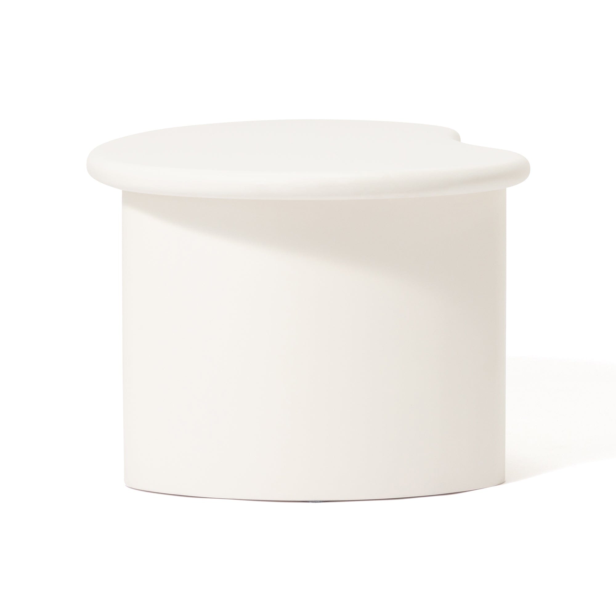 Table basse ovale blanche