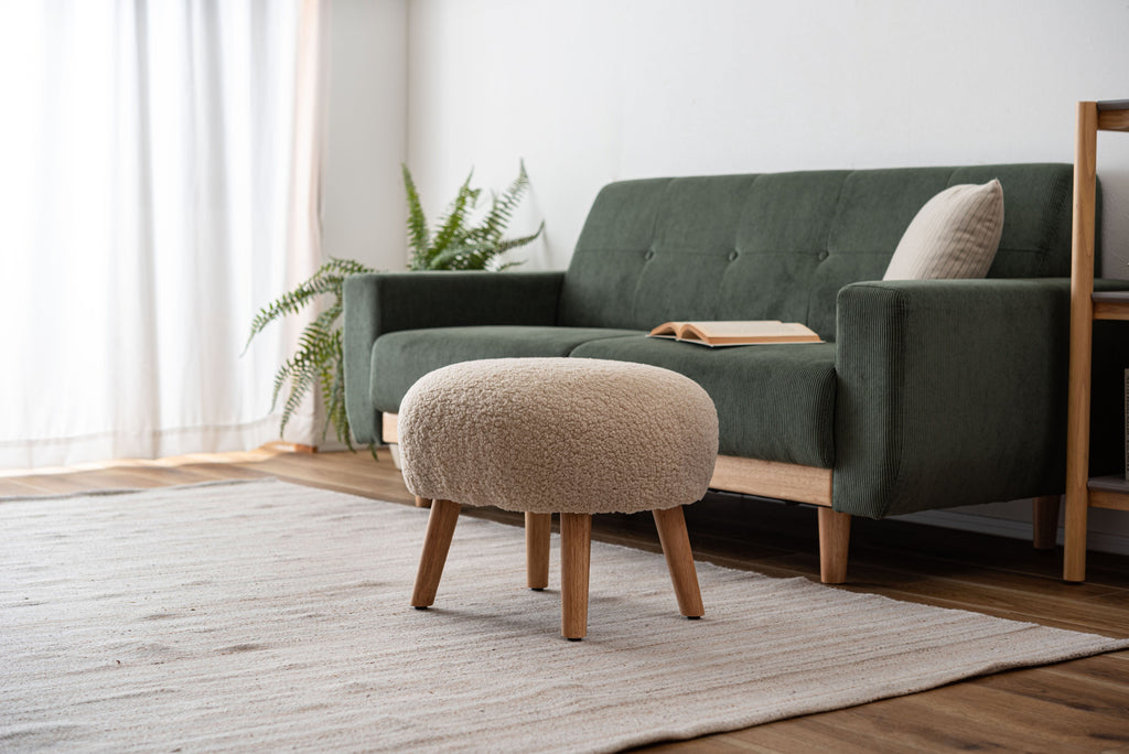 Tabouret moelleux beige clair