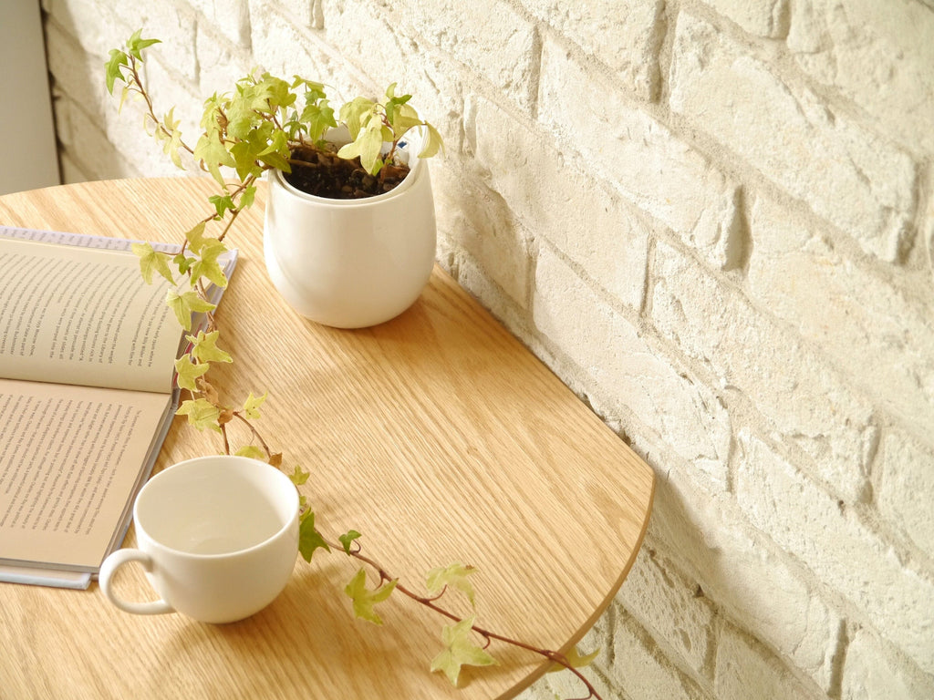 Table d'appoint multi-usage en bois naturel
