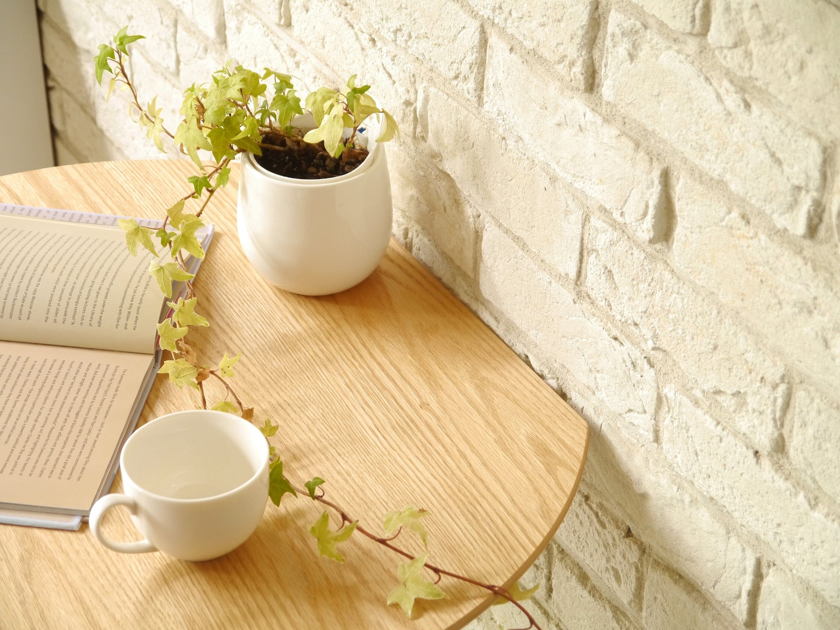 Table d'appoint multi-usage en bois naturel